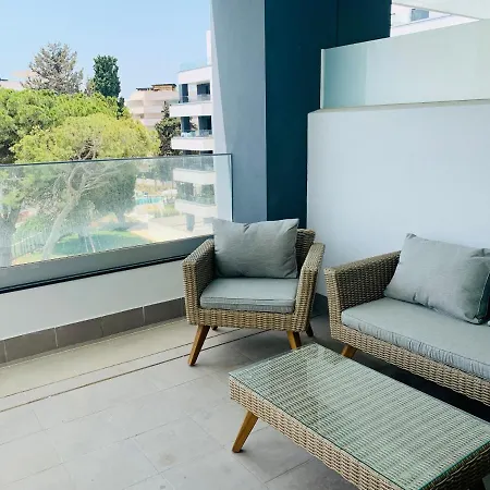 Sea View Luxury New Port *