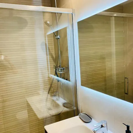 Sea View Luxury New Port Apartmán