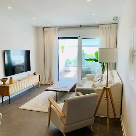 Sea View Luxury New Port *