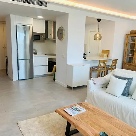 Διαμέρισμα Sea View Luxury New Port Μαρμπέλλα