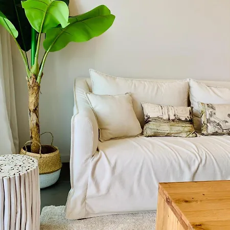 Sea View Luxury New Port Apartment Marbella