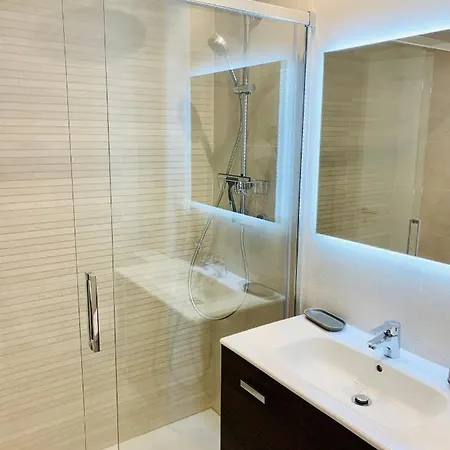 Διαμέρισμα Sea View Luxury New Port Μαρμπέλλα