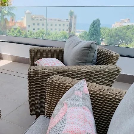 Sea View Luxury New Port ماربيا