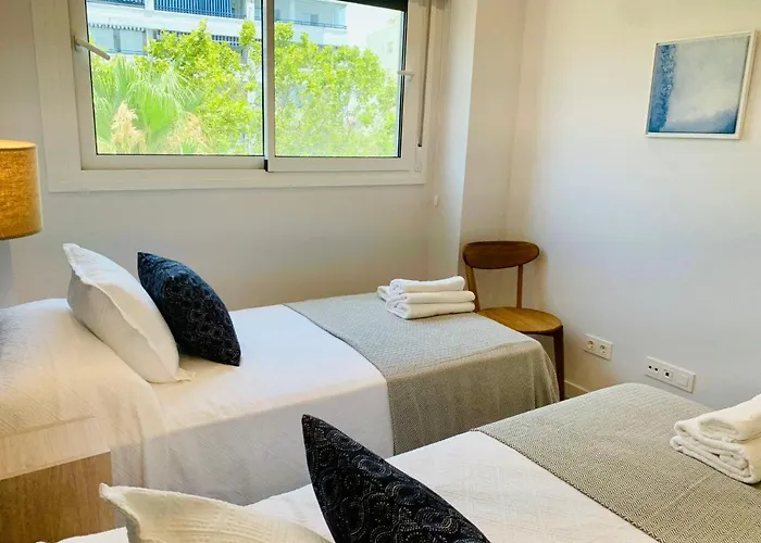 Sea View Luxury New Port