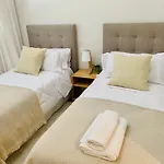 Sea View Luxury New Port Apartament Marbella